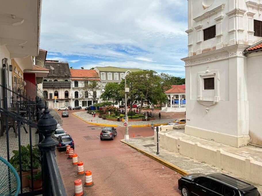 Apartamento En El Corazón De Casco Viejo Panamá 13 *